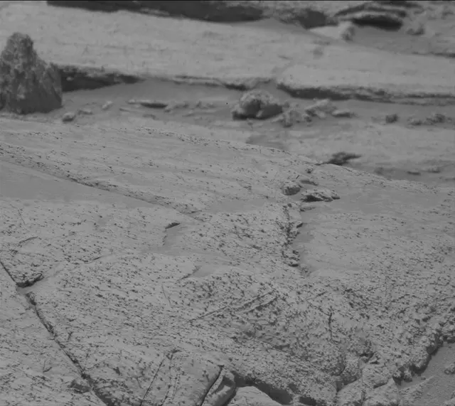Sol 4304: Mast Camera (Mastcam)