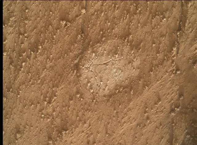 Sol 4304: Mars Hand Lens Imager (MAHLI)