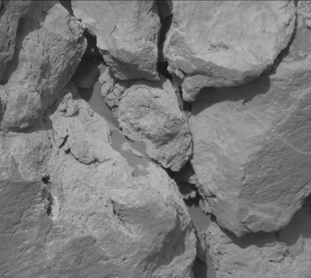 Sol 4305: Mast Camera (Mastcam)