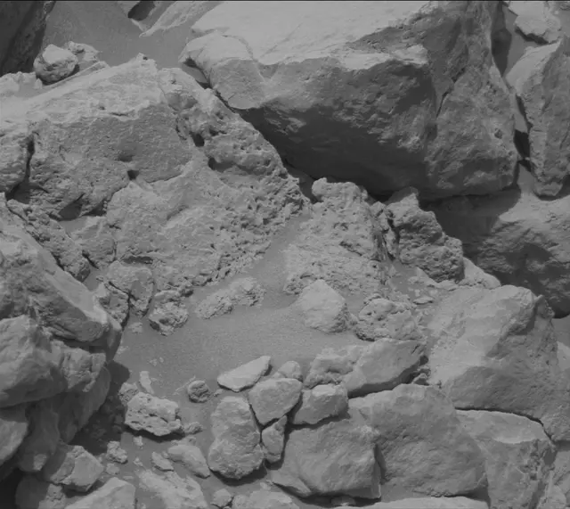 Sol 4306: Mast Camera (Mastcam)