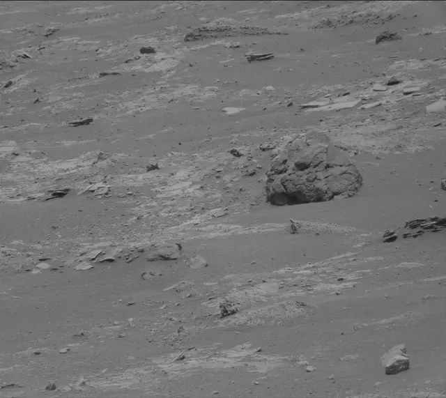 Sol 4307: Mast Camera (Mastcam)
