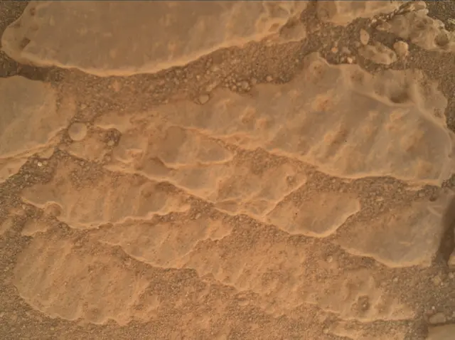 Sol 4307: Mars Hand Lens Imager (MAHLI)