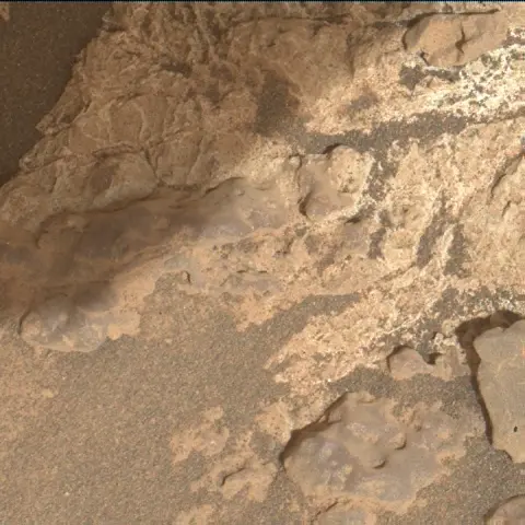 Sol 4307: Mars Hand Lens Imager (MAHLI)