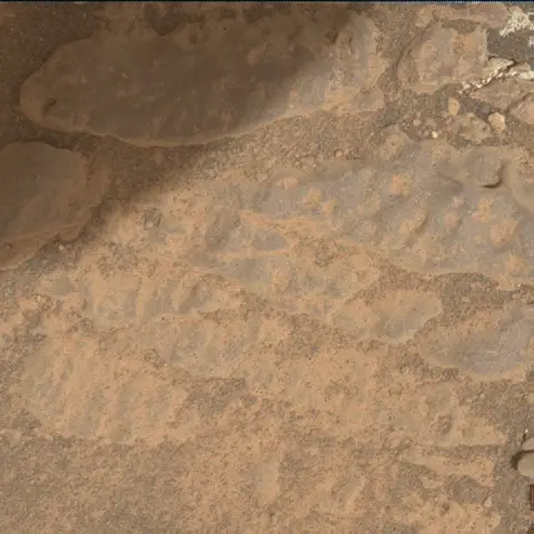 Sol 4307: Mars Hand Lens Imager (MAHLI)