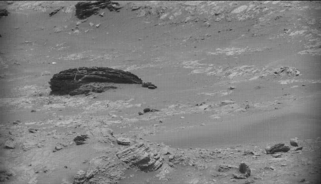 Sol 4309: Mast Camera (Mastcam)