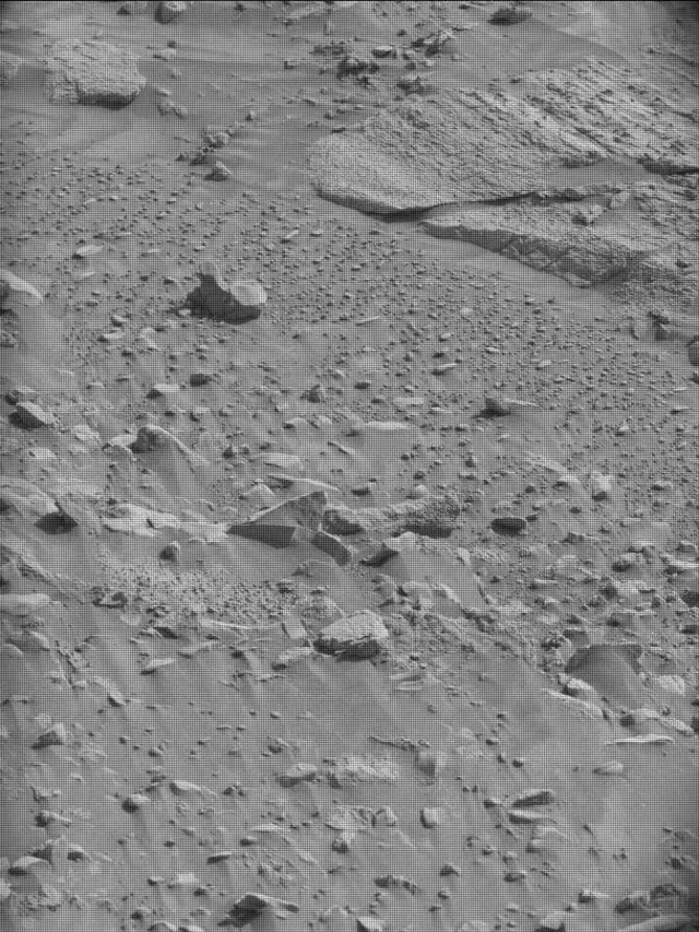 Sol 4309: Mast Camera (Mastcam)