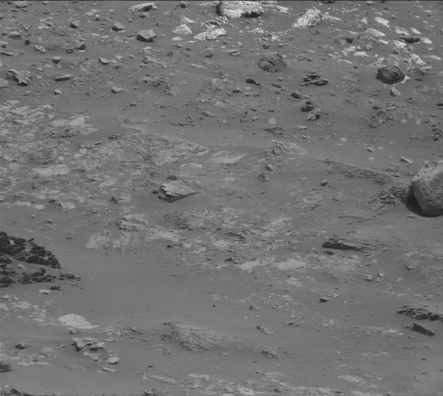 Sol 4309: Mast Camera (Mastcam)