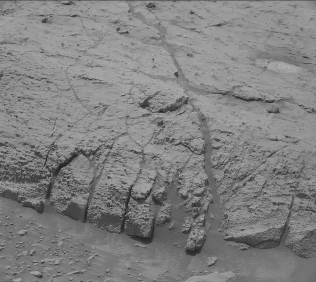 Sol 4311: Mast Camera (Mastcam)
