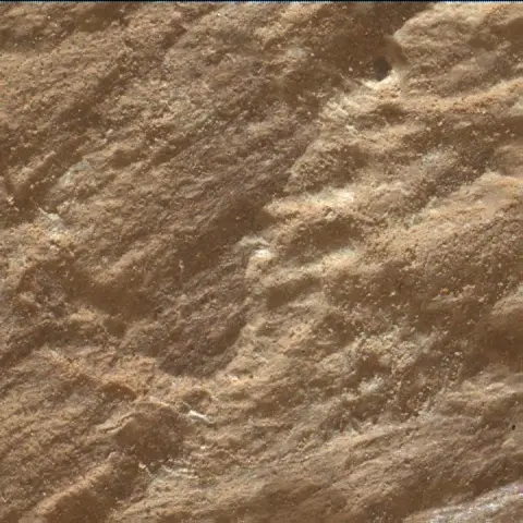 Sol 4311: Mars Hand Lens Imager (MAHLI)