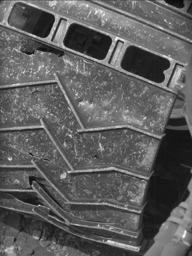 Sol 4312: Mast Camera (Mastcam)
