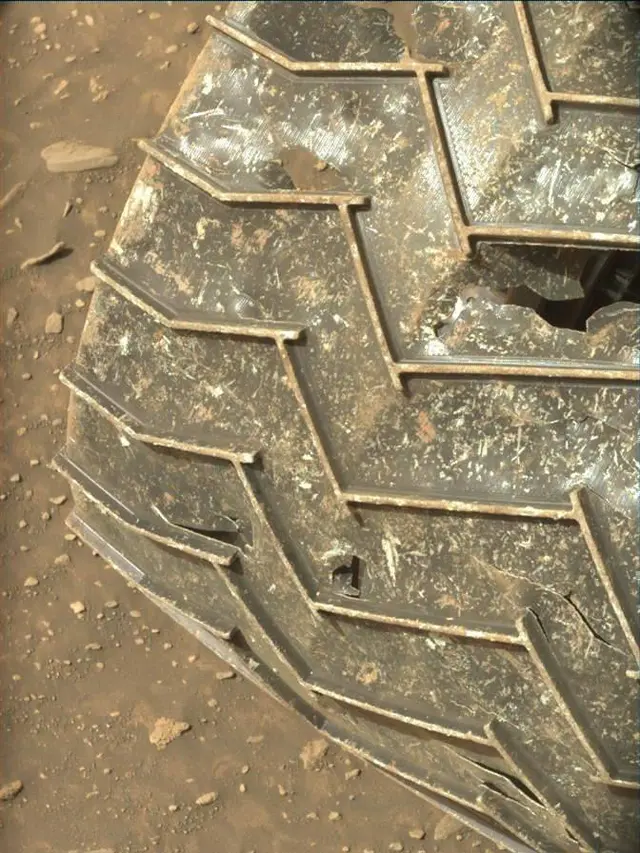 Sol 4312: Mast Camera (Mastcam)