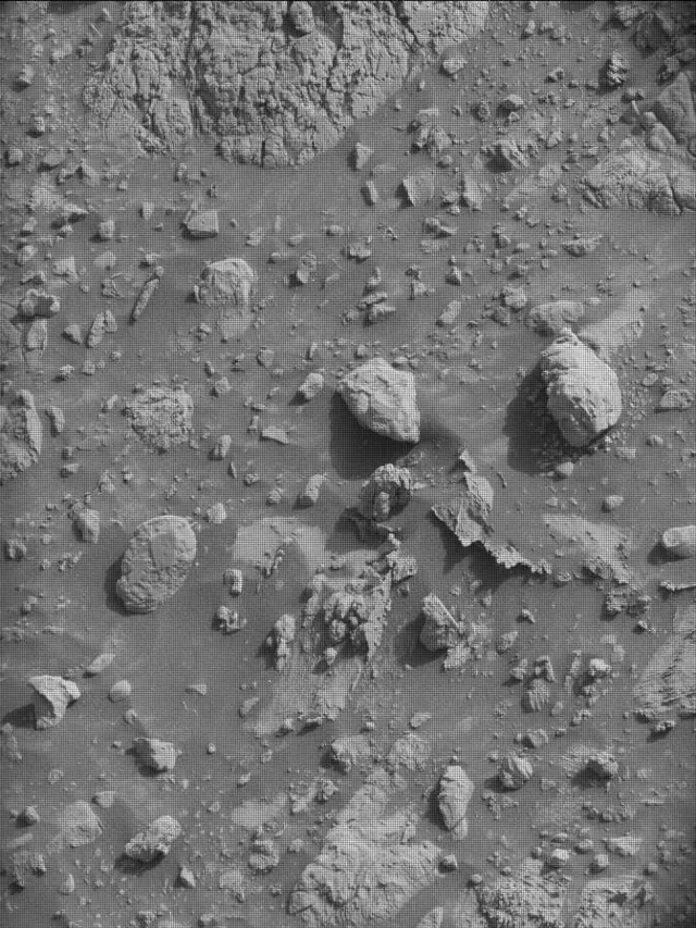 Sol 4312: Mast Camera (Mastcam)