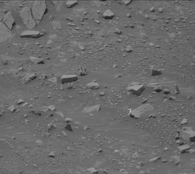 Sol 4318: Mast Camera (Mastcam)