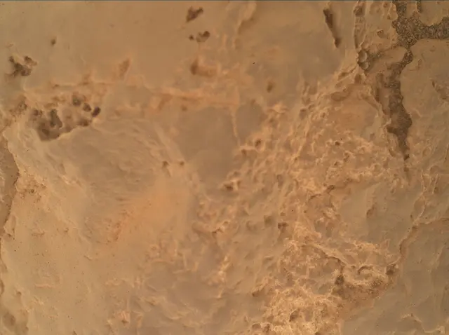 Sol 4318: Mars Hand Lens Imager (MAHLI)