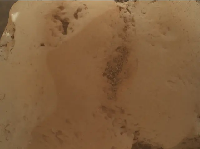 Sol 4318: Mars Hand Lens Imager (MAHLI)