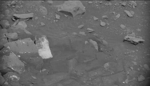 Sol 4319: Mast Camera (Mastcam)
