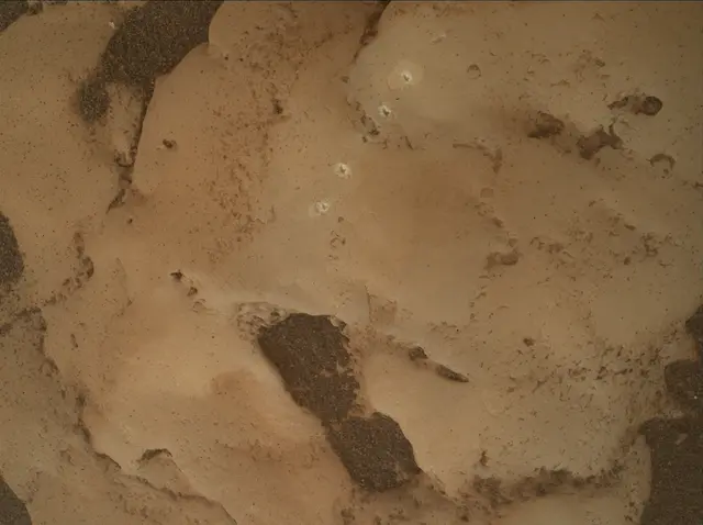 Sol 4319: Mars Hand Lens Imager (MAHLI)