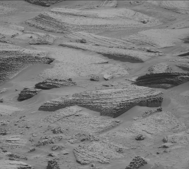 Sol 4325: Mast Camera (Mastcam)
