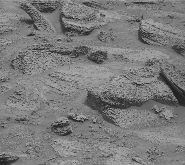 Sol 4325: Mast Camera (Mastcam)