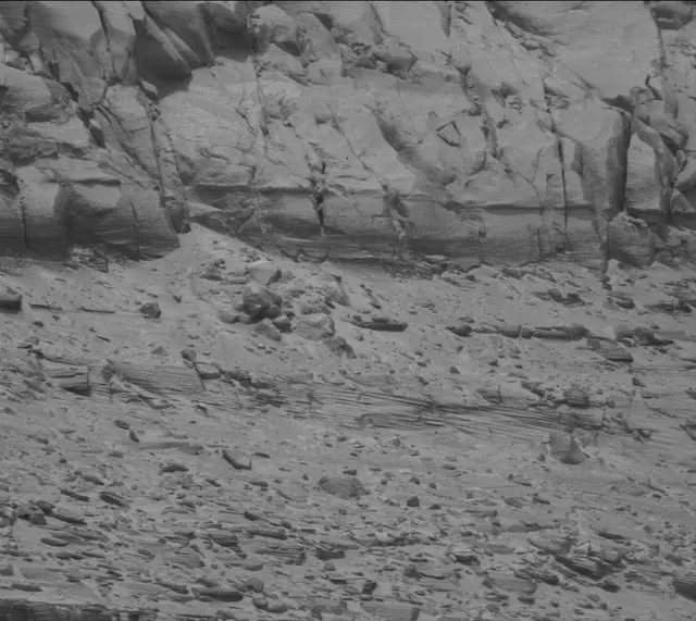 Sol 4325: Mast Camera (Mastcam)