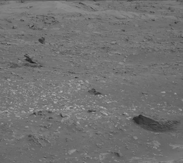 Sol 4327: Mast Camera (Mastcam)