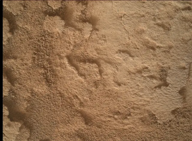 Sol 4327: Mars Hand Lens Imager (MAHLI)