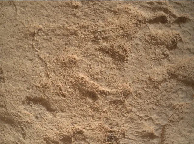 Sol 4327: Mars Hand Lens Imager (MAHLI)
