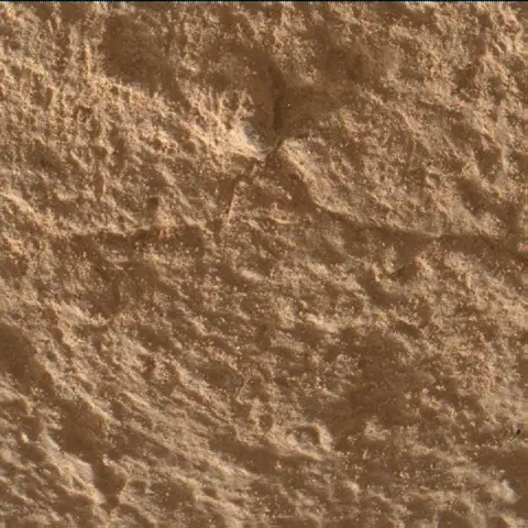 Sol 4331: Mars Hand Lens Imager (MAHLI)