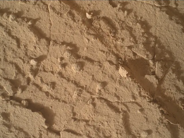 Sol 4338: Mars Hand Lens Imager (MAHLI)