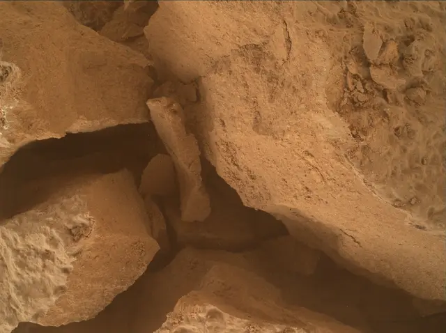 Sol 4339: Mars Hand Lens Imager (MAHLI)