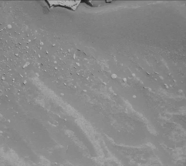 Sol 4379: Mast Camera (Mastcam)