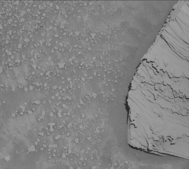 Sol 4413: Mast Camera (Mastcam)
