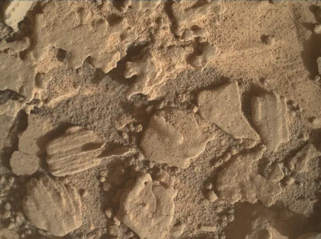 Sol 4434: Mars Hand Lens Imager (MAHLI)