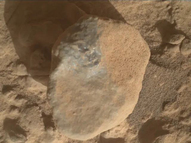 Sol 4455: Mars Hand Lens Imager (MAHLI)