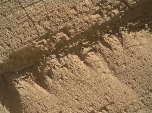 Sol 4478: Mars Hand Lens Imager (MAHLI)