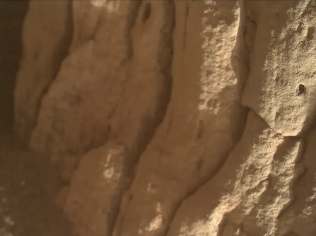 Sol 4481: Mars Hand Lens Imager (MAHLI)