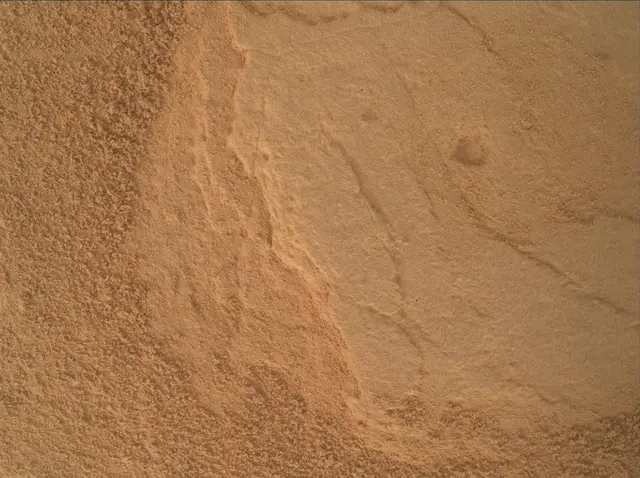 Sol 4487: Mars Hand Lens Imager (MAHLI)