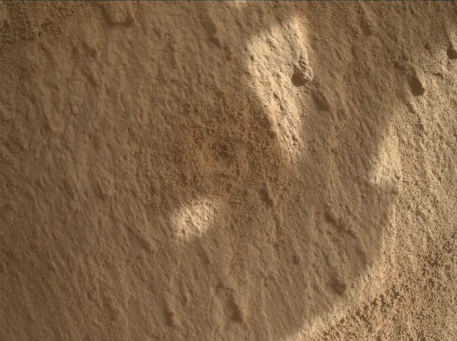 Sol 4489: Mars Hand Lens Imager (MAHLI)