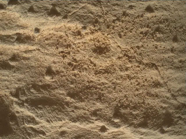 Sol 4526: Mars Hand Lens Imager (MAHLI)