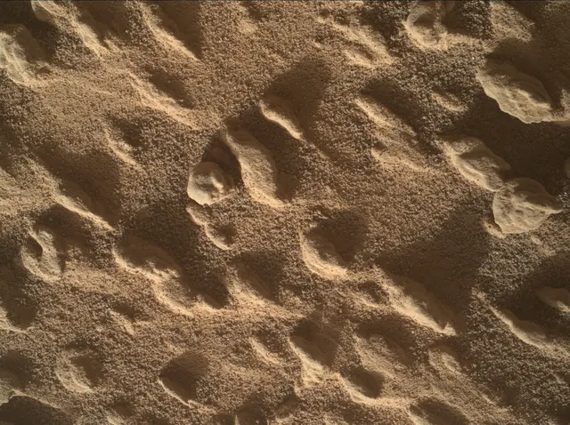 Sol 4536: Mars Hand Lens Imager (MAHLI)