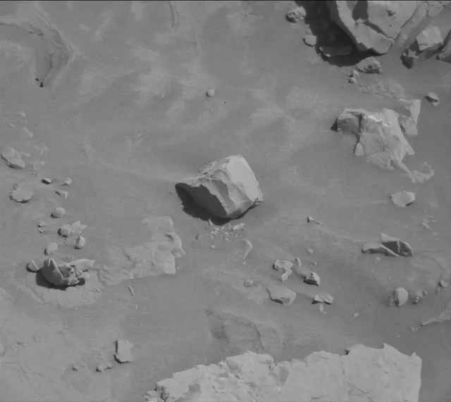 Sol 4568: Mast Camera (Mastcam)