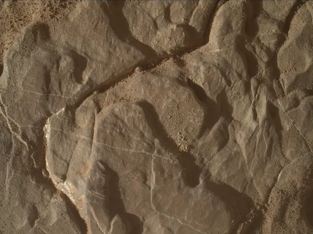 Sol 4570: Mars Hand Lens Imager (MAHLI)