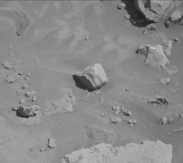 Sol 4571: Mast Camera (Mastcam)