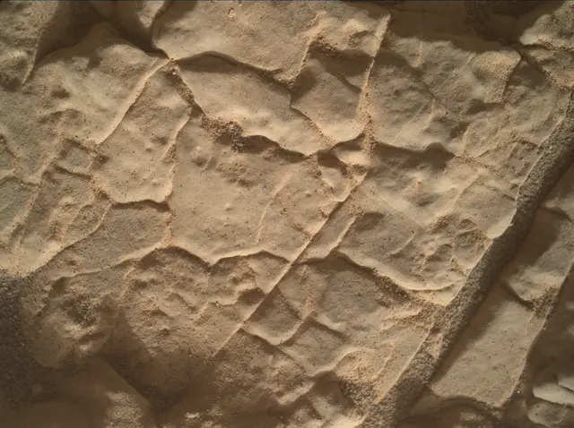 Sol 4586: Mars Hand Lens Imager (MAHLI)