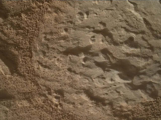 Sol 4590: Mars Hand Lens Imager (MAHLI)