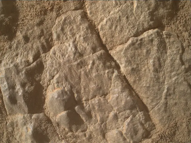 Sol 4596: Mars Hand Lens Imager (MAHLI)
