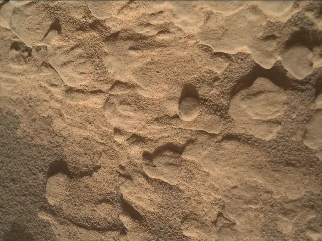 Sol 4604: Mars Hand Lens Imager (MAHLI)