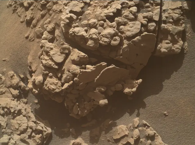 Sol 4604: Mars Hand Lens Imager (MAHLI)