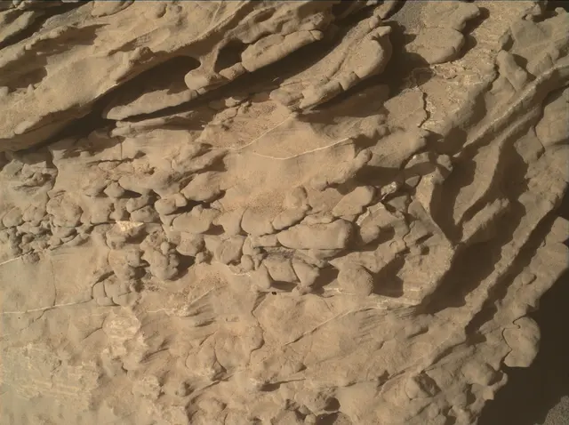 Sol 4623: Mars Hand Lens Imager (MAHLI)