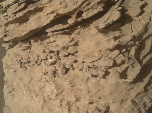 Sol 4623: Mars Hand Lens Imager (MAHLI)